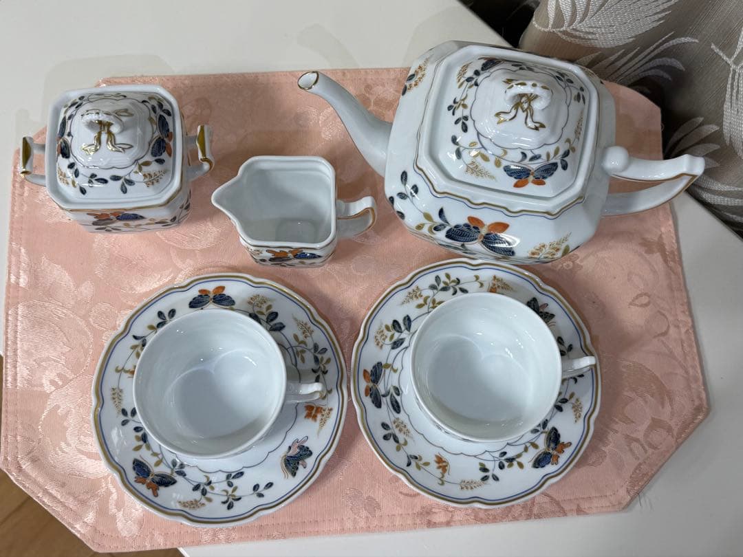 Limoges リモージュ RAYNAUD レイノー 金彩蝶と花文　セット