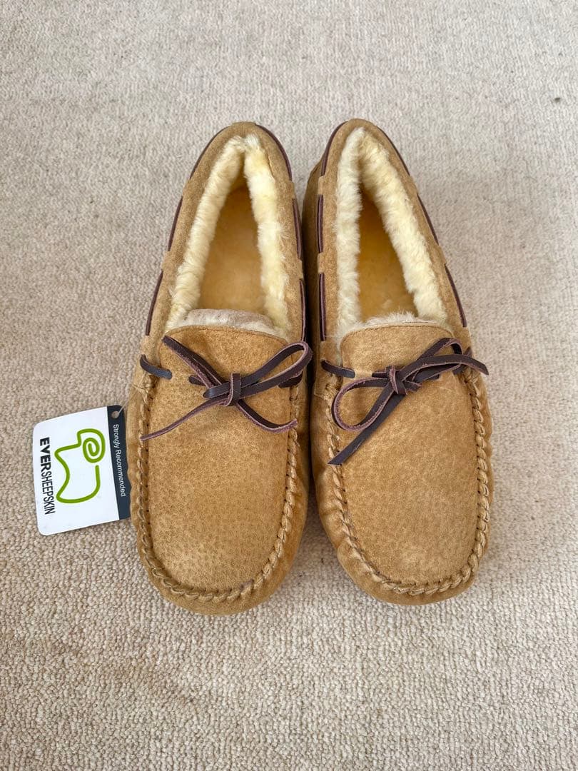 ☆値下げ☆【新品】UGG オーストラリア産シープスキン／モカシンスリッポン
