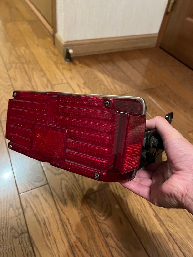 cb750f テールランプ、ウインカー