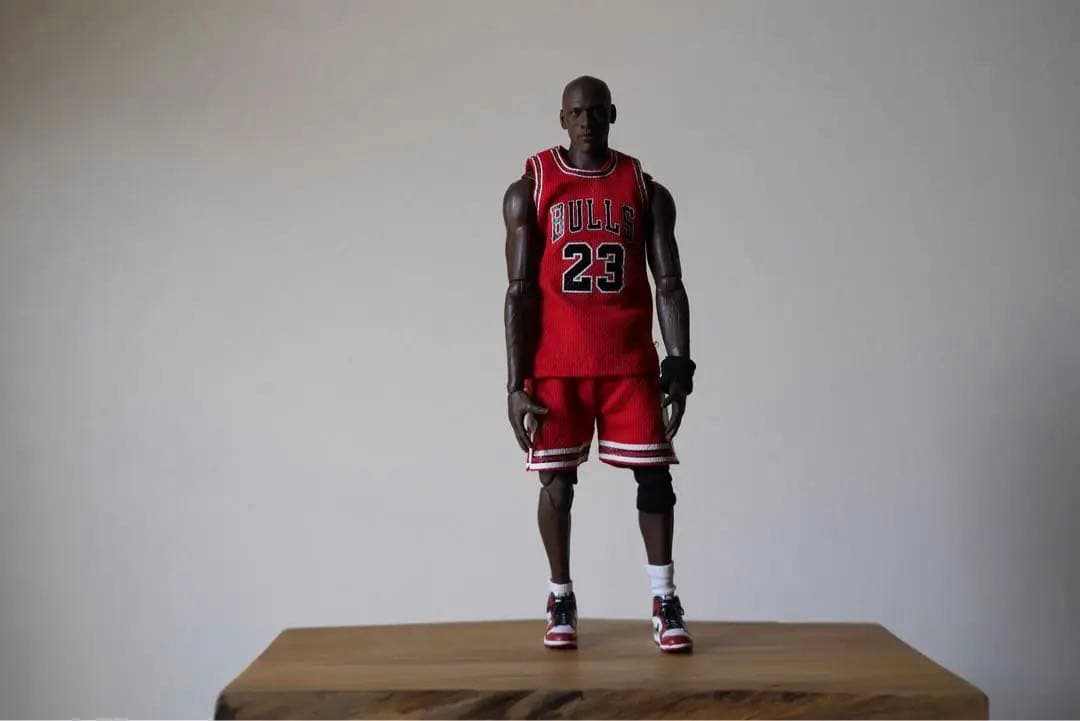 珍品　エンターベイ　マイケルジョーダン　フィギュア　JORDAN