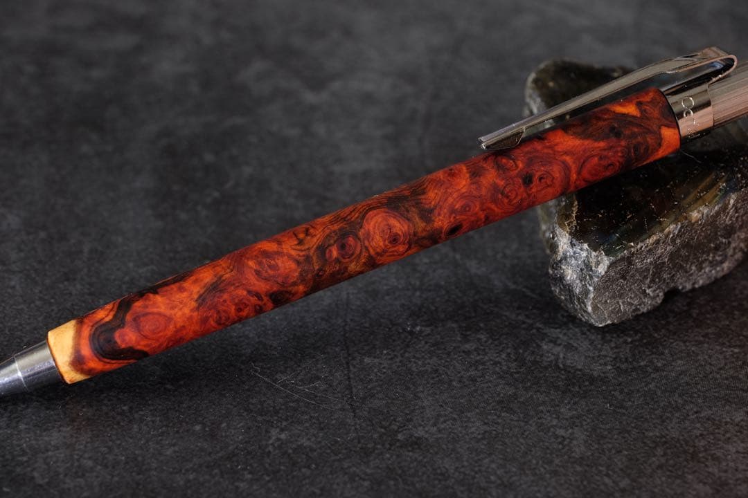 PG5木軸カスタム0214　高村杢工房 製図用シャープペンシル　極上花梨瘤紅白