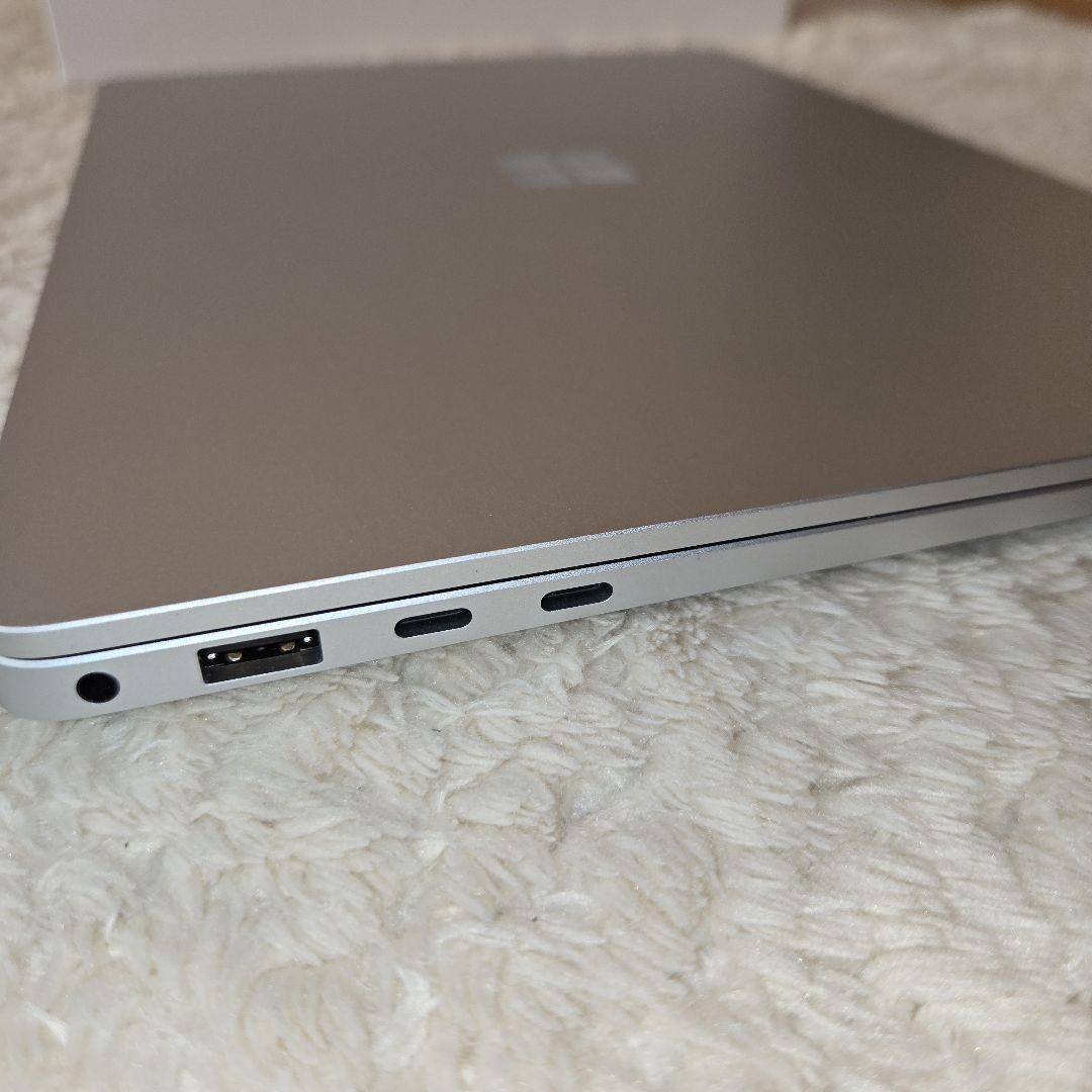 T142★ Microsoft　Surface　Laptop　第7世代