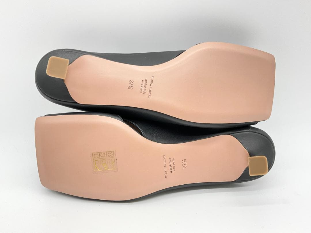 24.5【新品】PELLICO ディープカットミュール 定価64900円