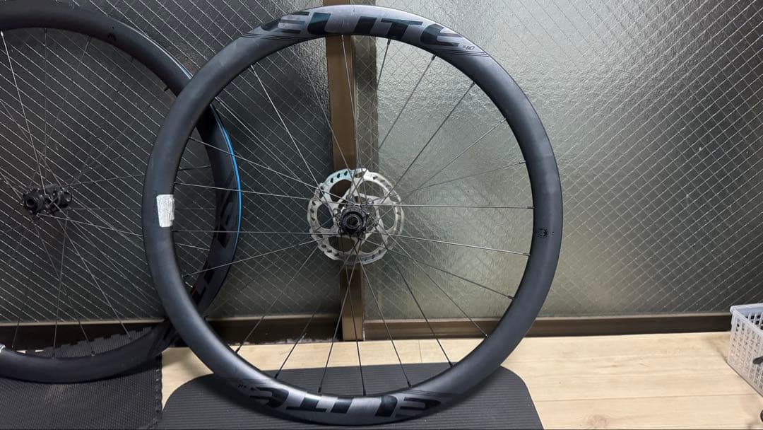 EliteWheels EDGE40D ディスクホイール