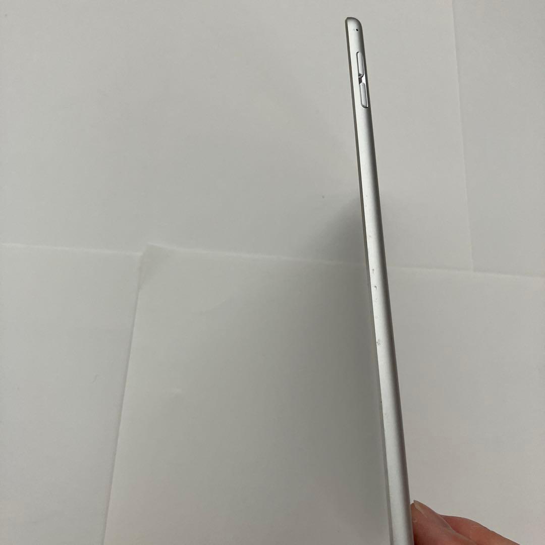 【アップル　Apple 】iPad mini 4 本体のみ 32GB 箱付き