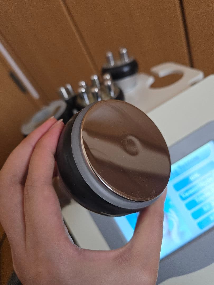 家庭用40KHzキャビテーション+ラジオ波+バキューム美容機器 ジェル付き