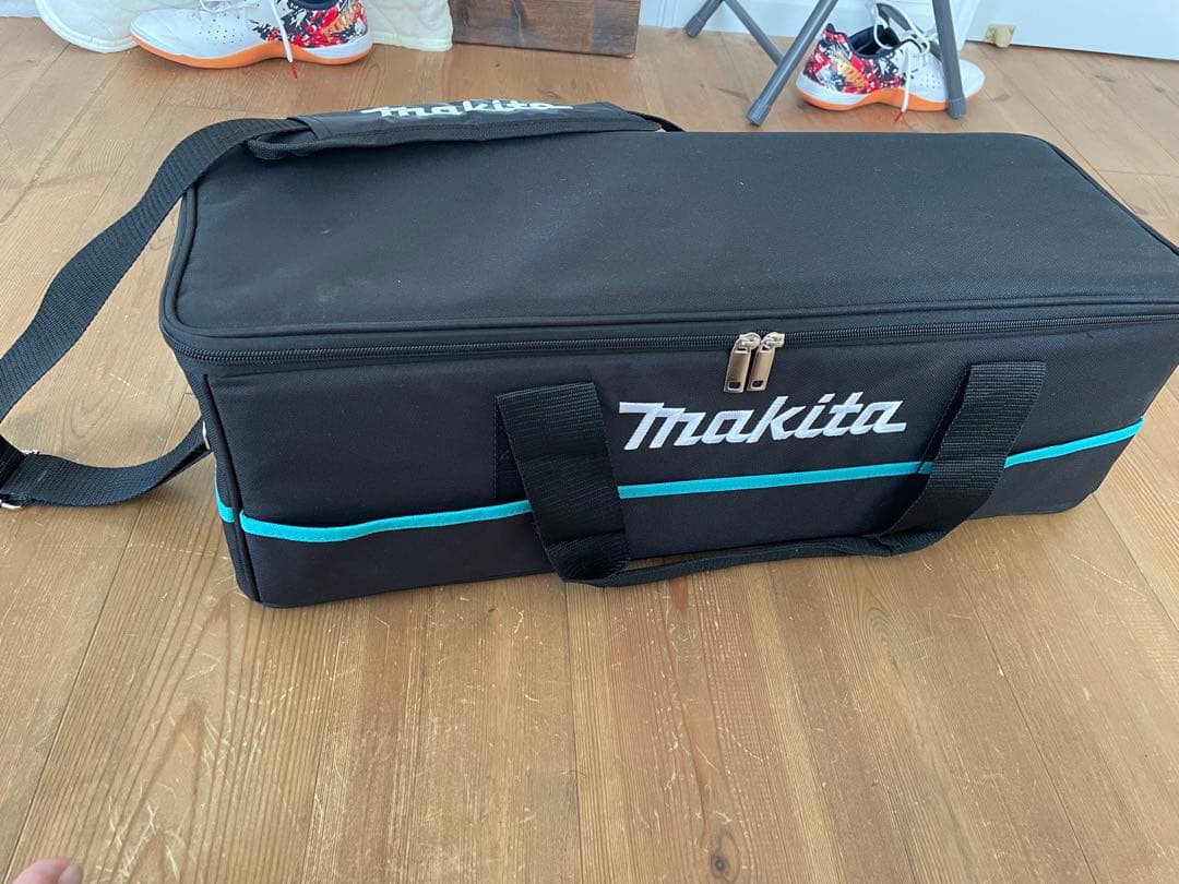 Makita コードレス掃除機セットCL286FD
