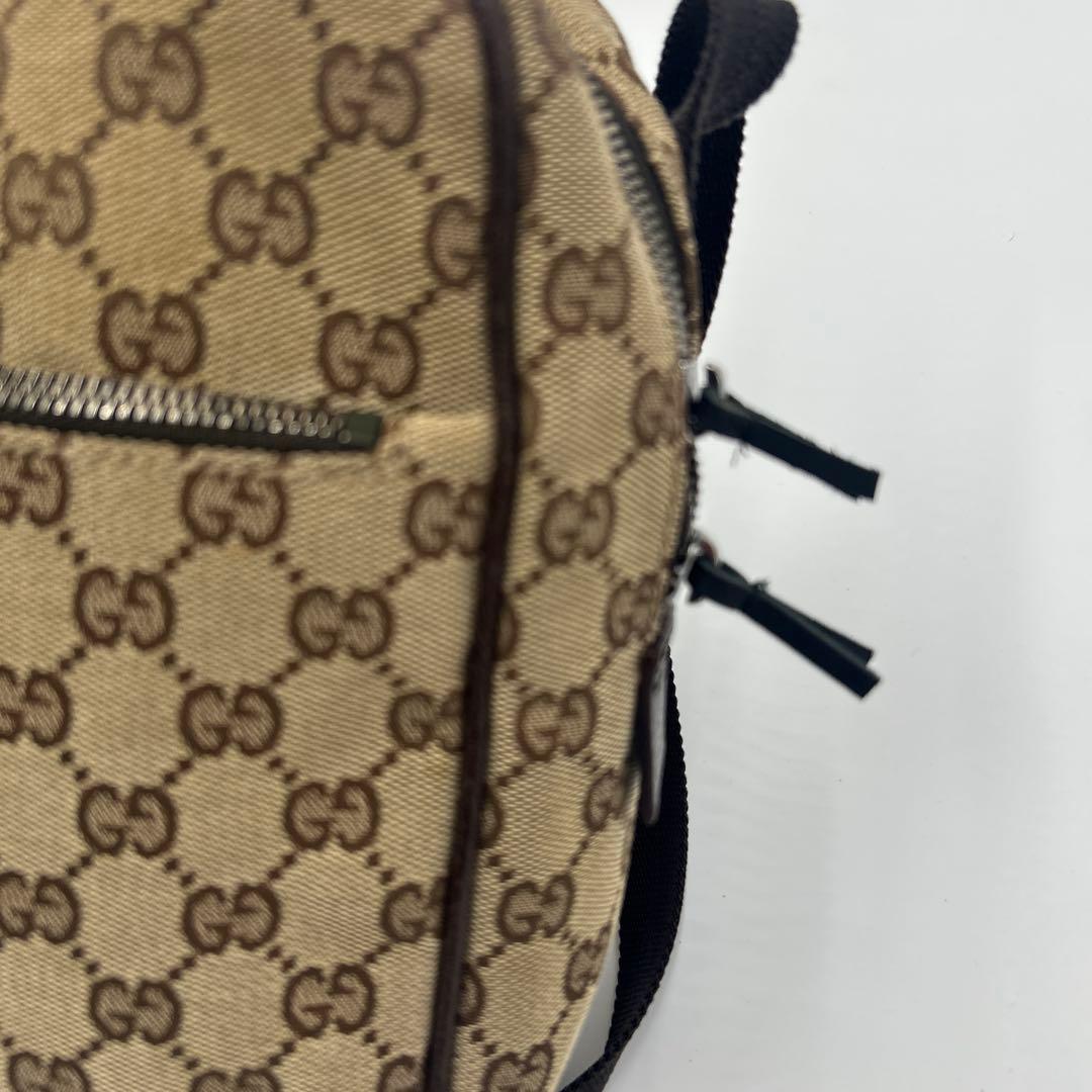 GUCCI グッチ GGキャンバス ショルダーバッグ　レザー　ロゴ