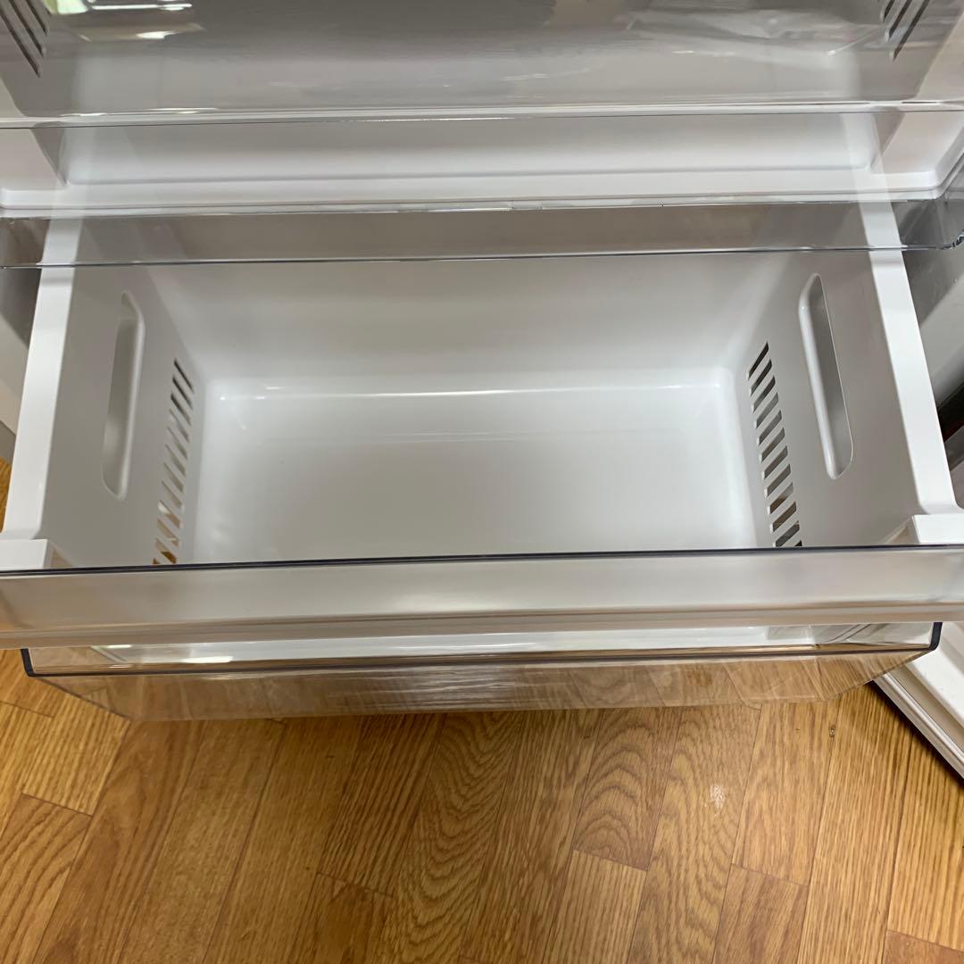 シルバー 冷凍庫 ファン式冷却　霜取り機能有り