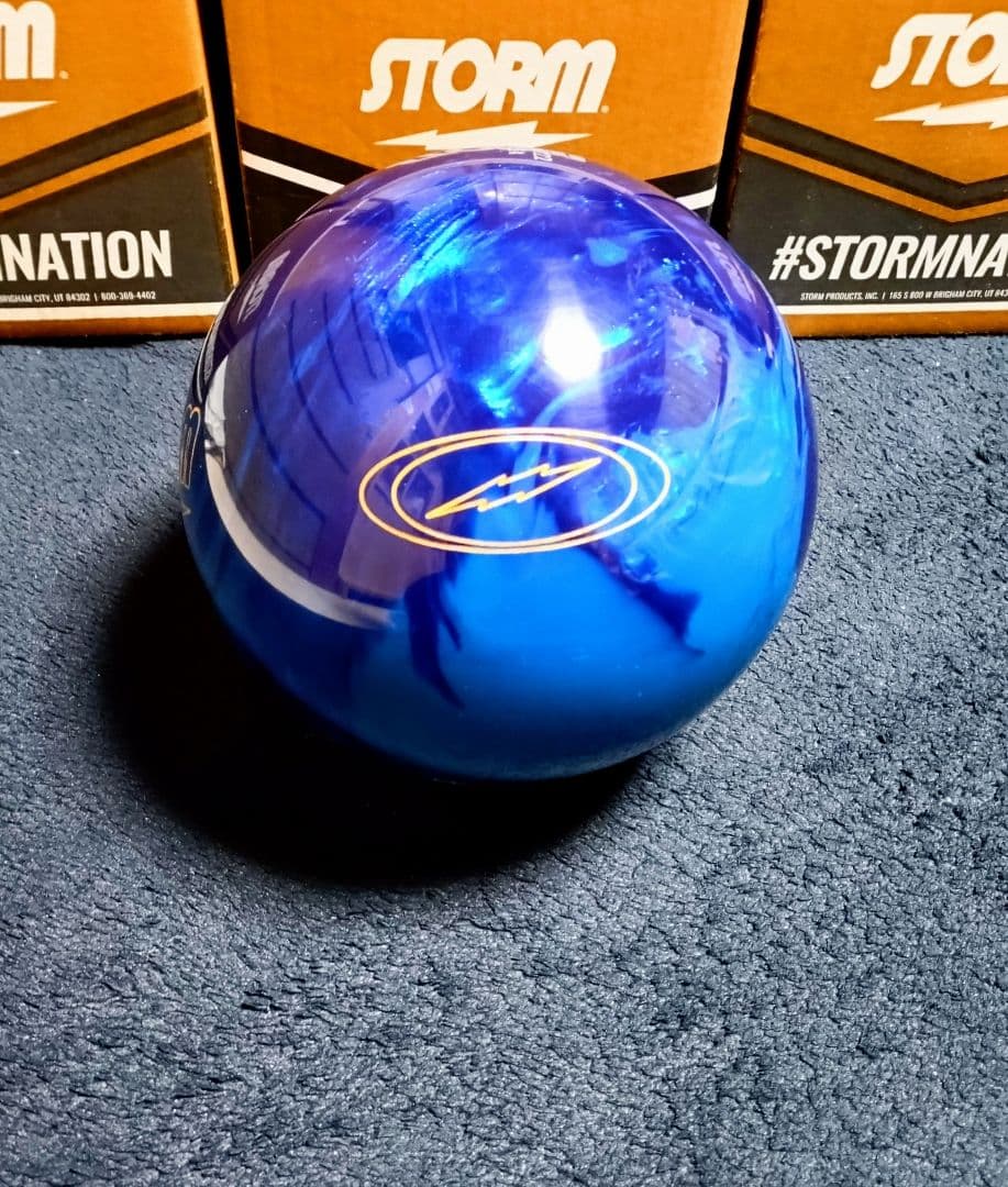 フィジックス　パワーエリートブルー　ボウリング　ボール　ストーム　スポーツ