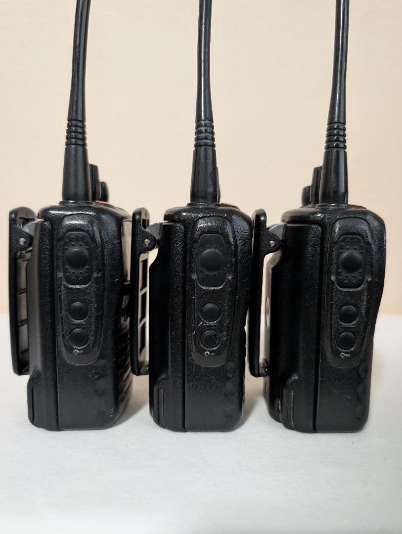 【スキ】スタンダード デジタル簡易無線機 免許局 VXD450U 1台