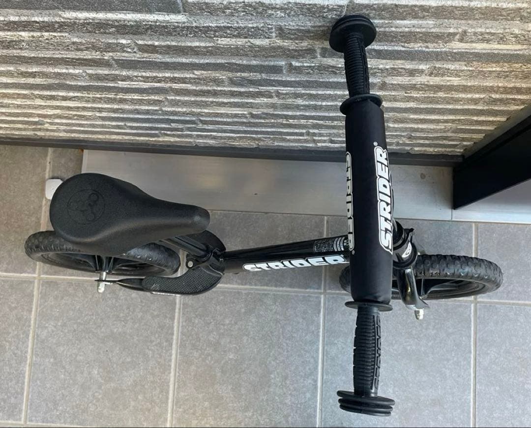 【即購入OK】STRIDER スポーツ バランスバイク 黒