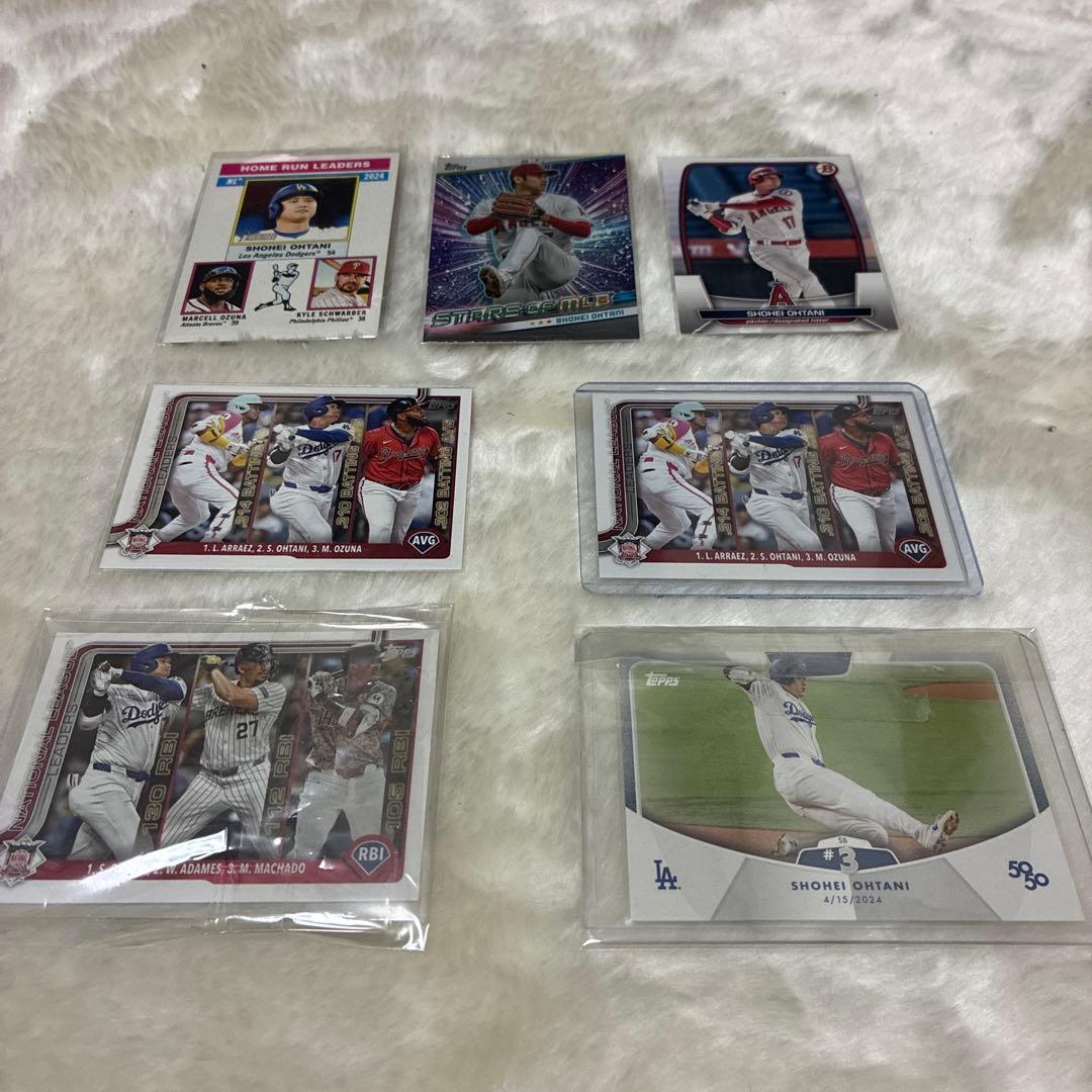 【限定】公認 ボブルヘッド　大谷翔平　打者と投手の2個、【トレカ】7枚のセット