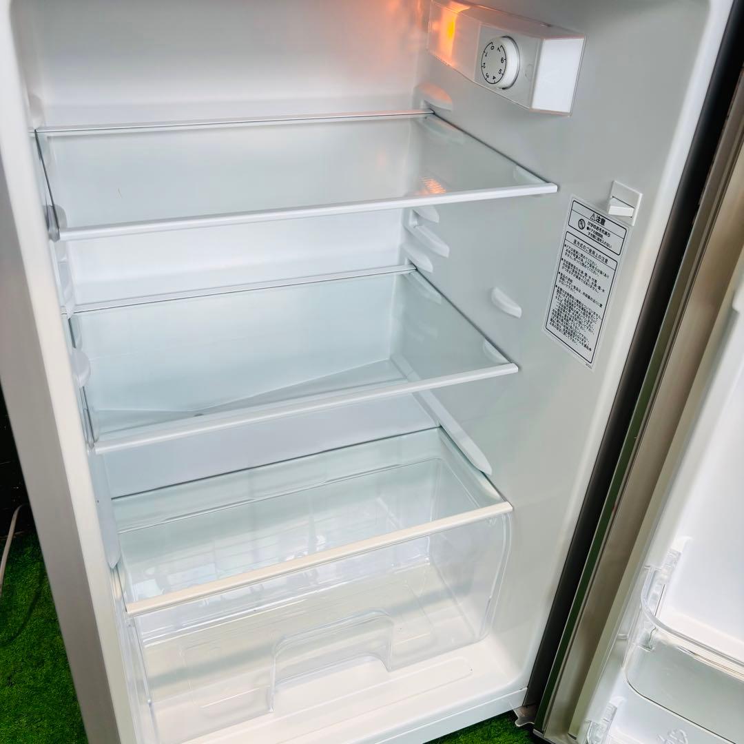 美品 Hisense 120L 冷蔵庫 一人暮らし おしゃれ【地域限定配送無料】