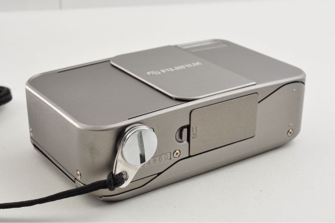 FUJIFILM CARDIA mini TIARA ティアラ カメラケース付き