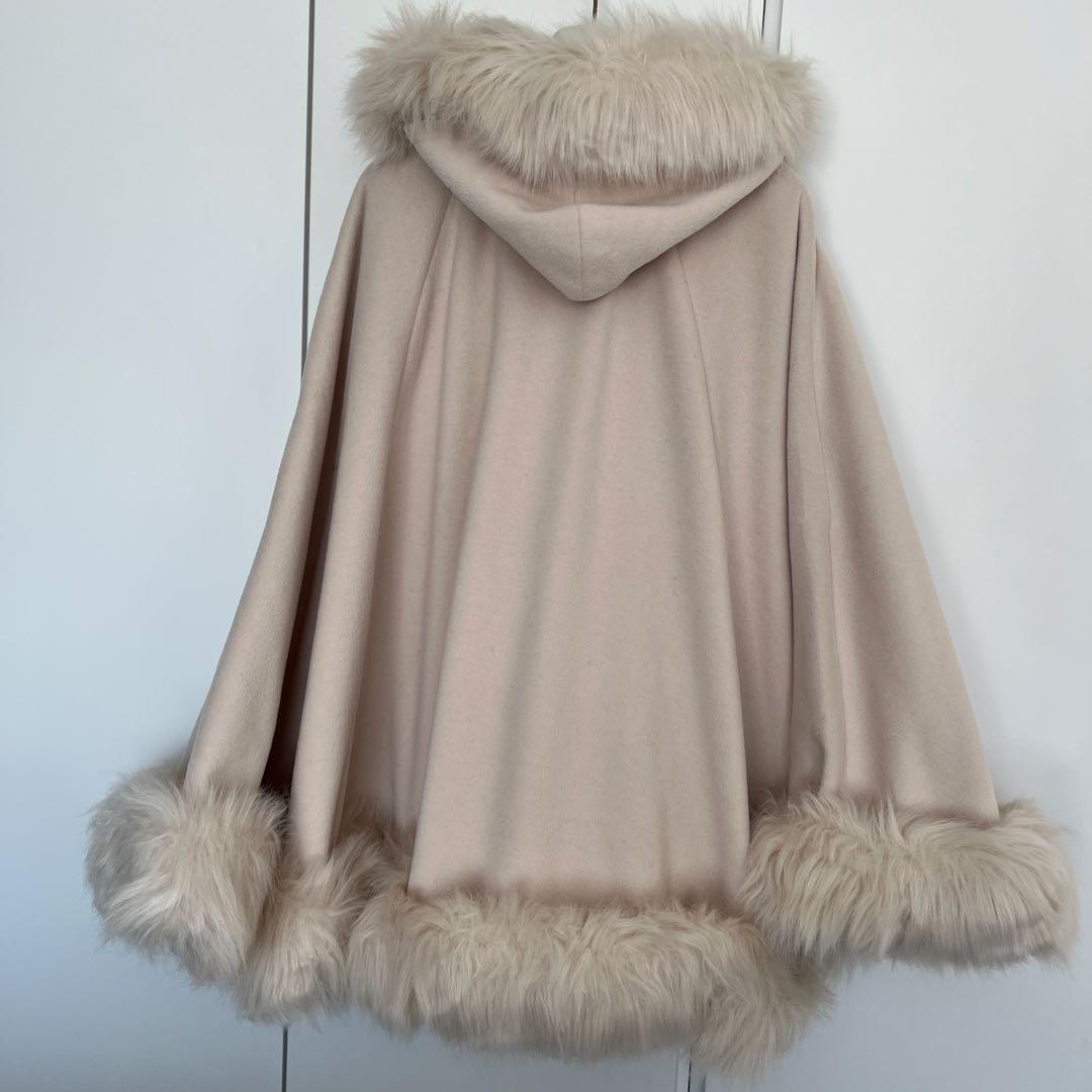 109  PARTY フードファーケープコート定価¥35,200