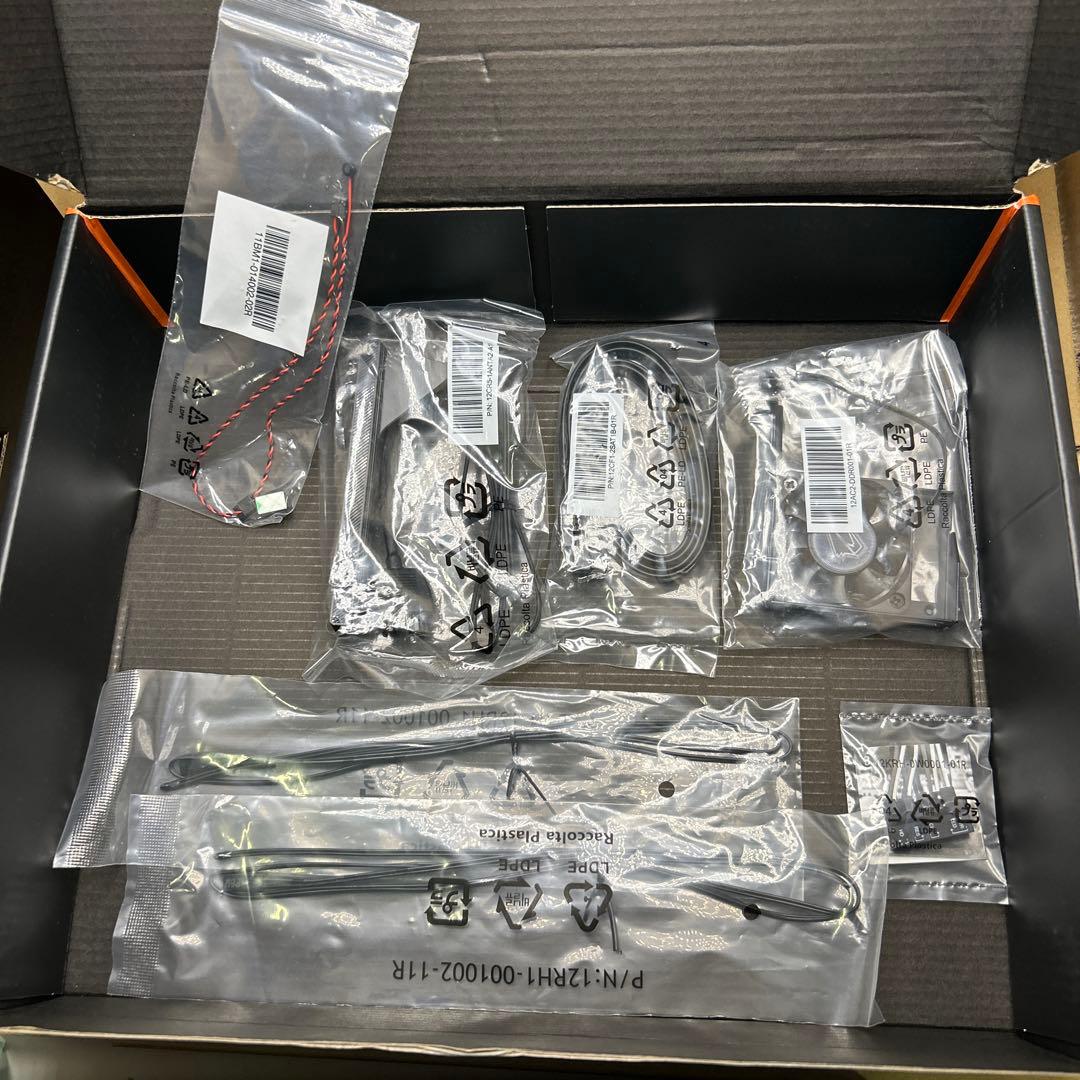 GIGABYTE Z890 AORUS MASTER マザーボード