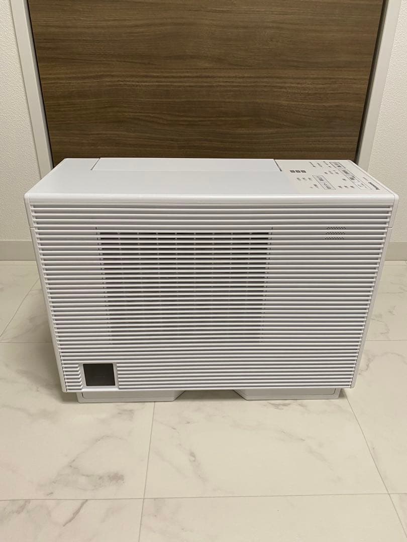 Panasonicパナソニック　衣類乾燥除湿機F-YZXJ60B