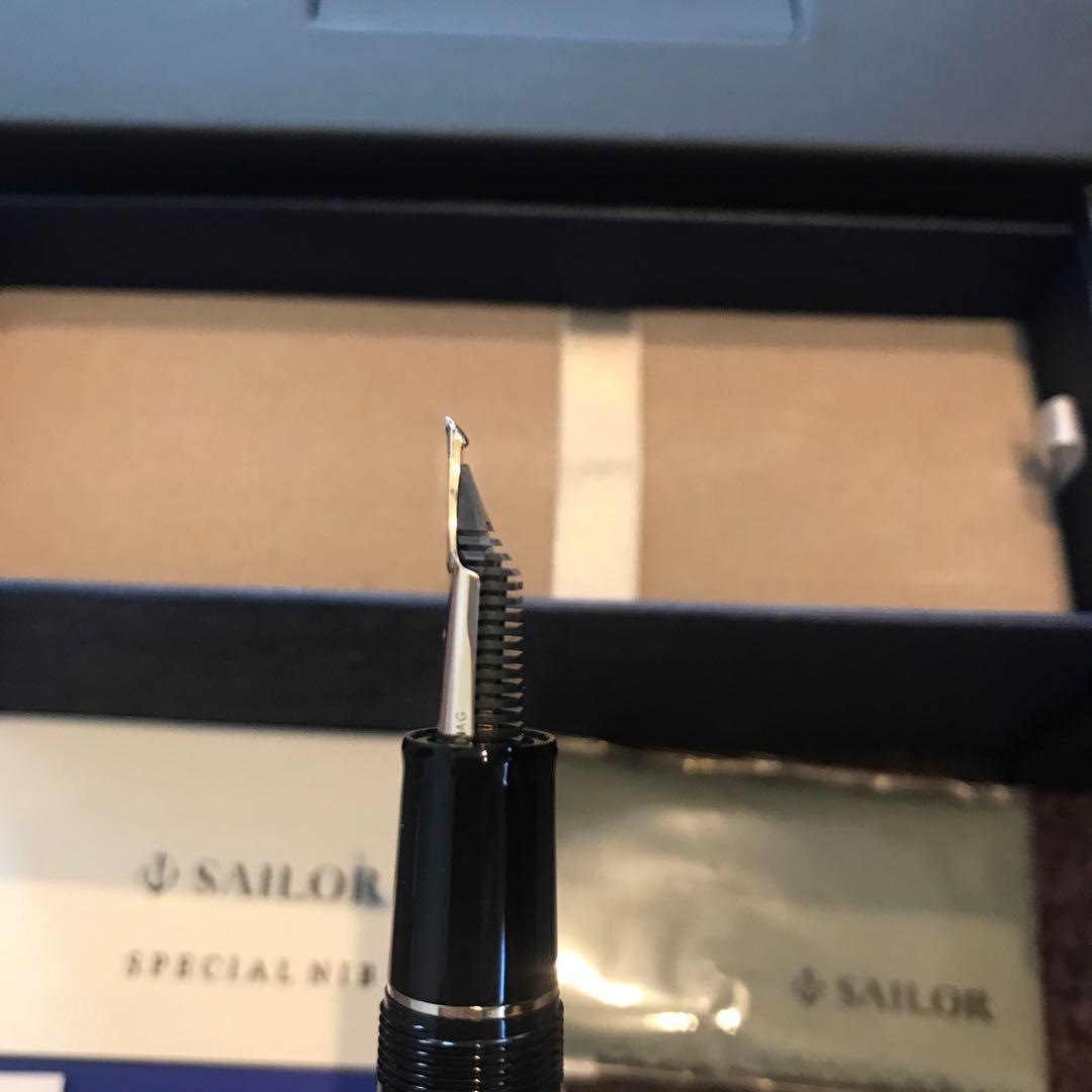 新品未使用品　セーラー　スペシャルニブ　クロスポイント万年筆