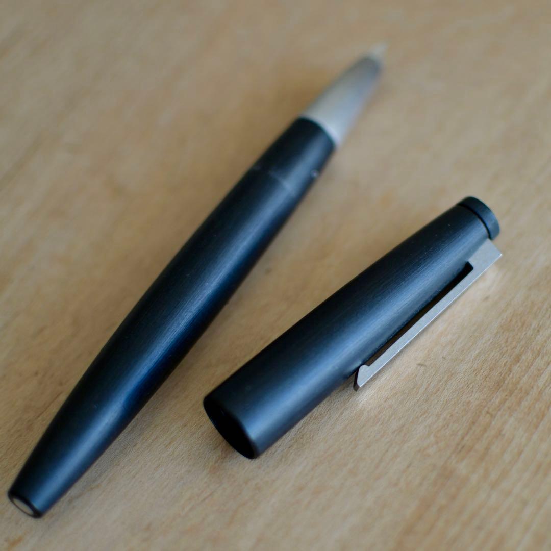 【美品】LAMY 2000 万年筆 B 太字 専用ボックス付き