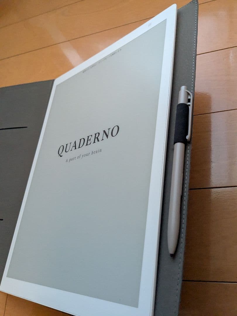 クアデルノ Gen.2 A4、ペン、専用カバー、替芯　Quaderno