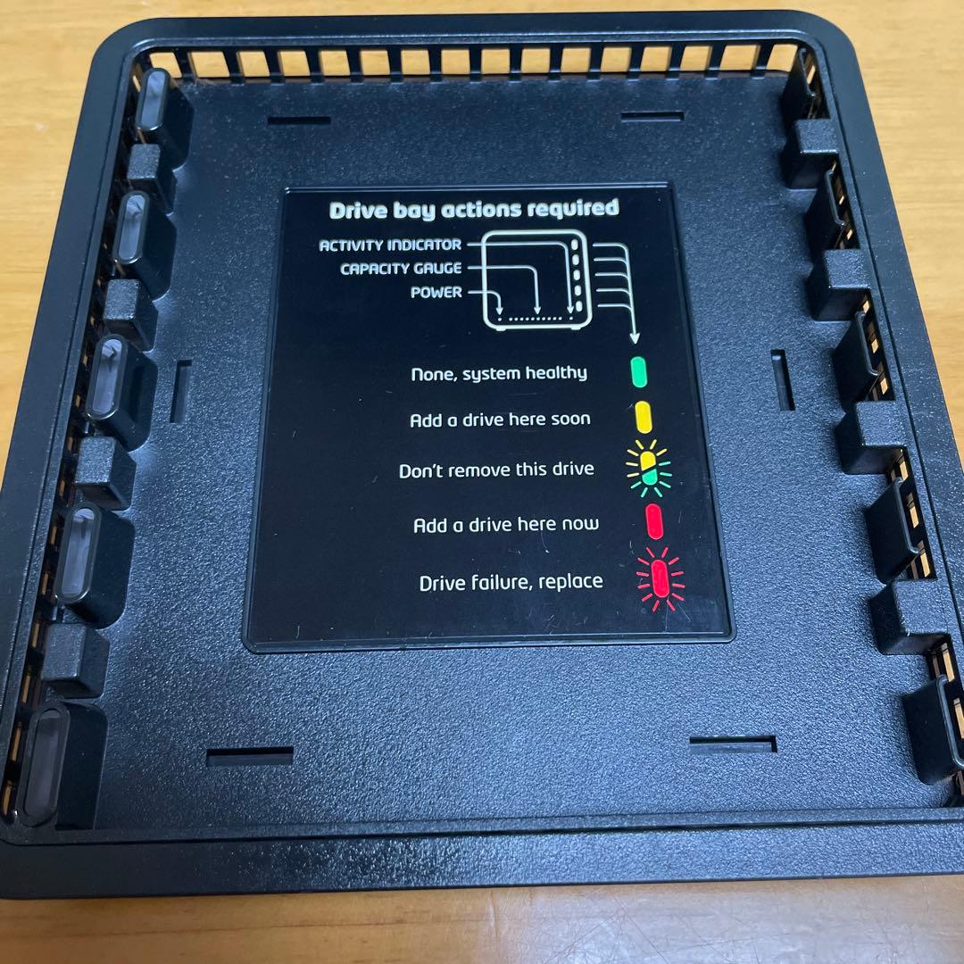 Drobo 5D HDDケース 超美品 送料無料