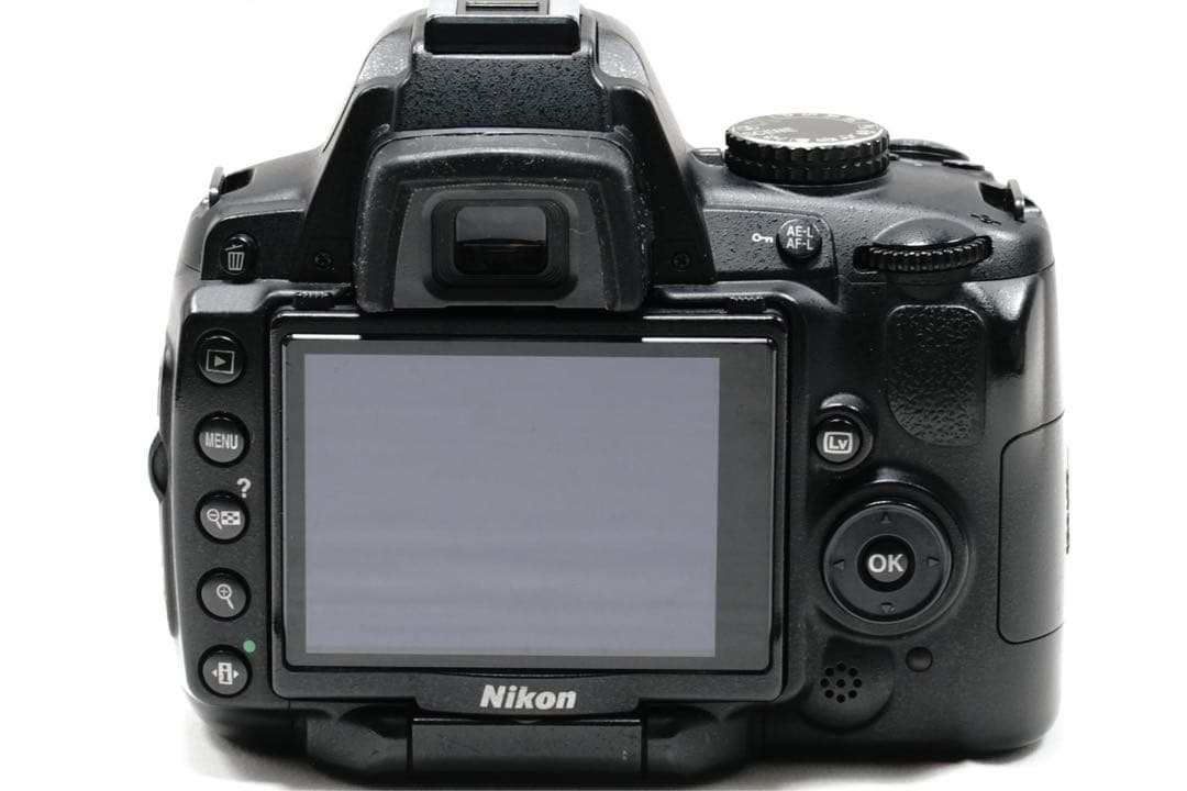 Nikon D5000 スマホ転送 一眼レフ 動画・自撮りOK 手ぶれ補正付き