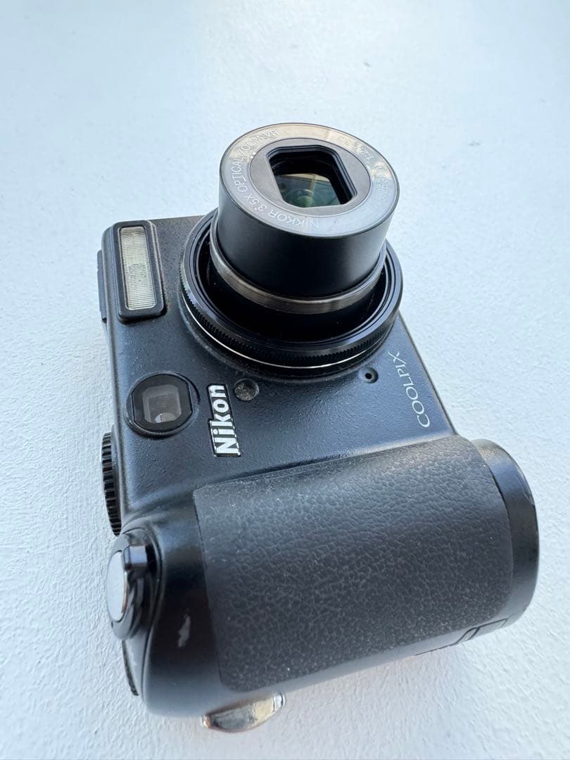 Nikon デジタルカメラ