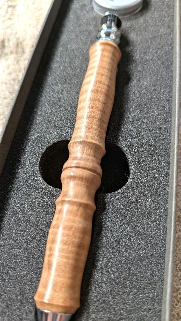 Flamberg　栃　縮み杢　木軸サンピューラ　ボールペン　専用箱付き