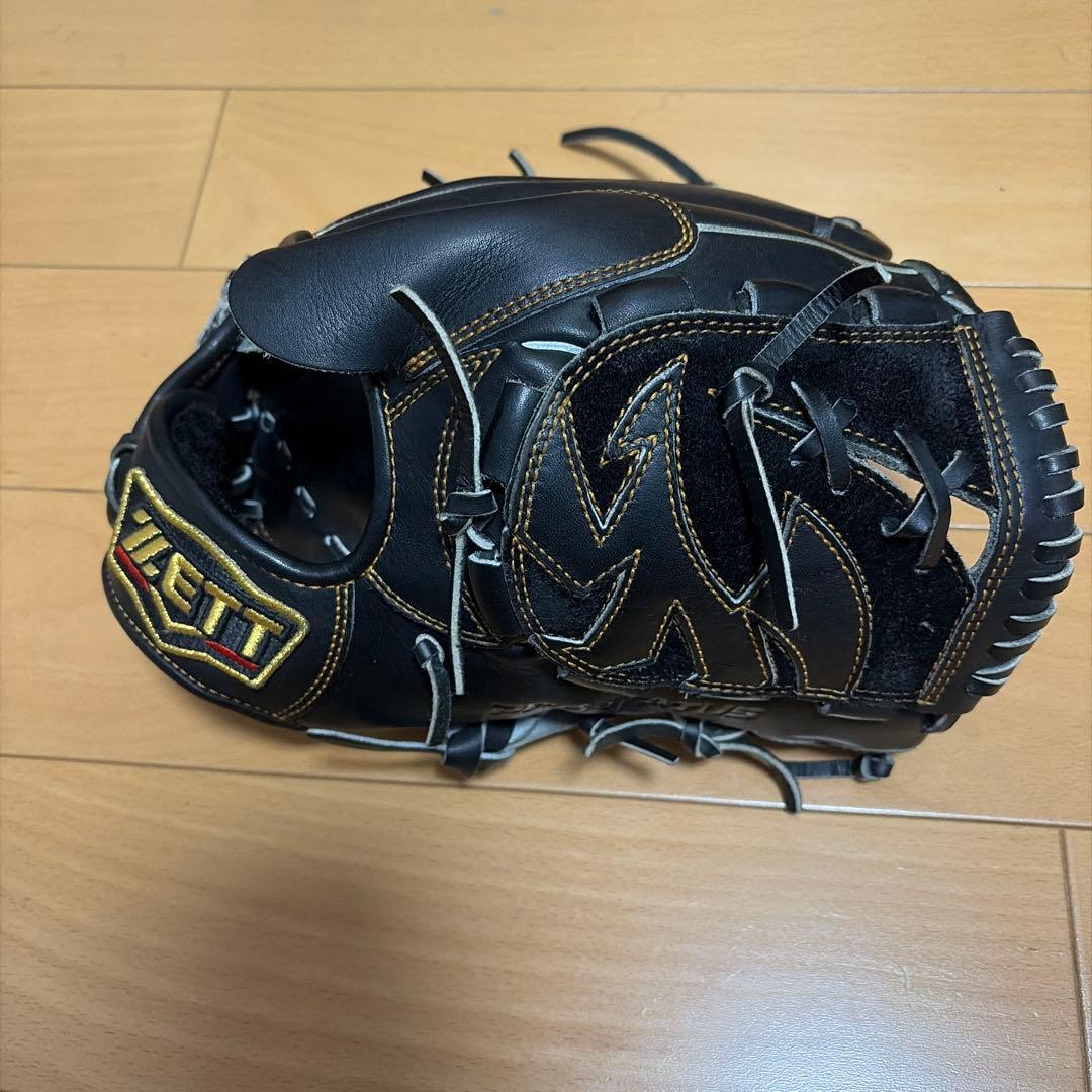 ZETT プロステータス　軟式グローブ　投手用
