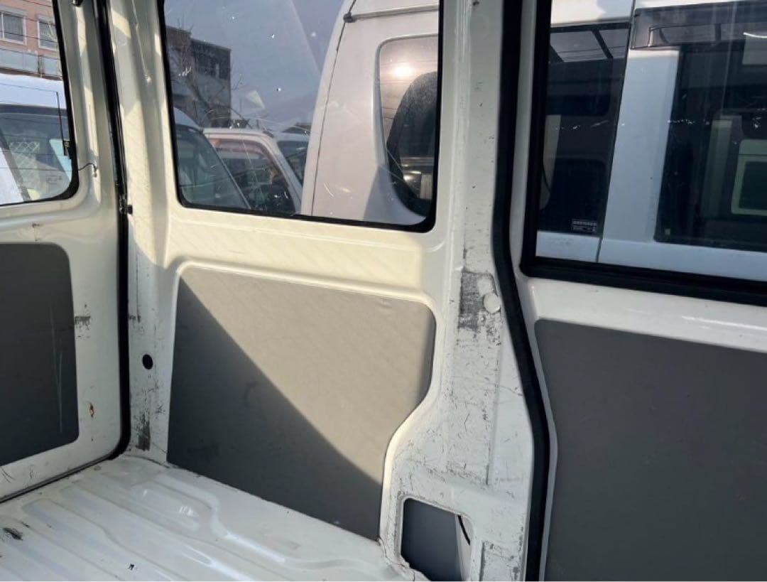 ミニキャブ 高年式　ルーフキャリア付き　売り切り