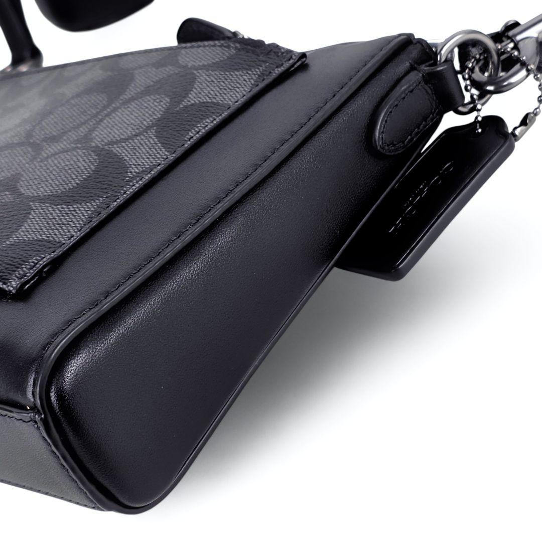 極美品 コーチ COACH シグネチャー ホールデン クロスボディ