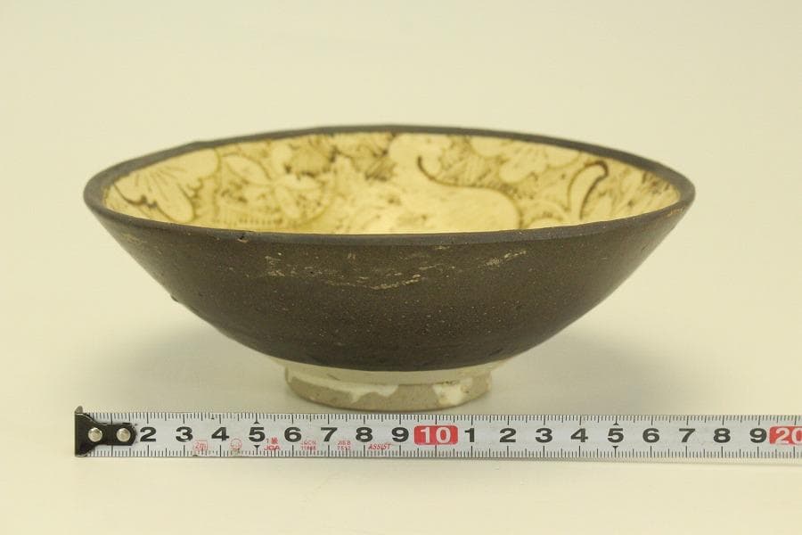 中国美術 蓮花魚紋 碗 古美術(LC998)