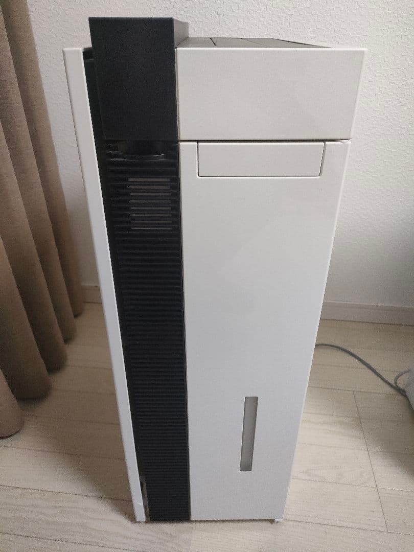 パナソニック　ジアイーノ　次亜塩素酸空間除菌脱臭機　F-MVB21 2019年