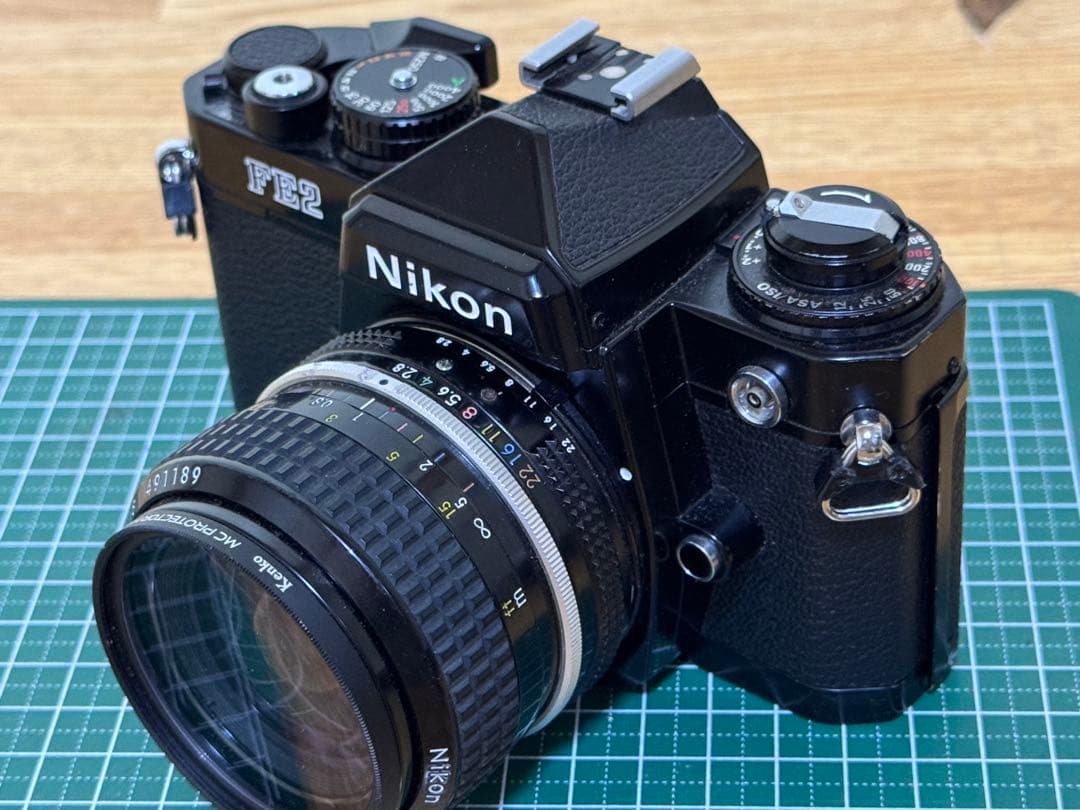 Nikon FE2 フィルム一眼レフカメラ ブラック