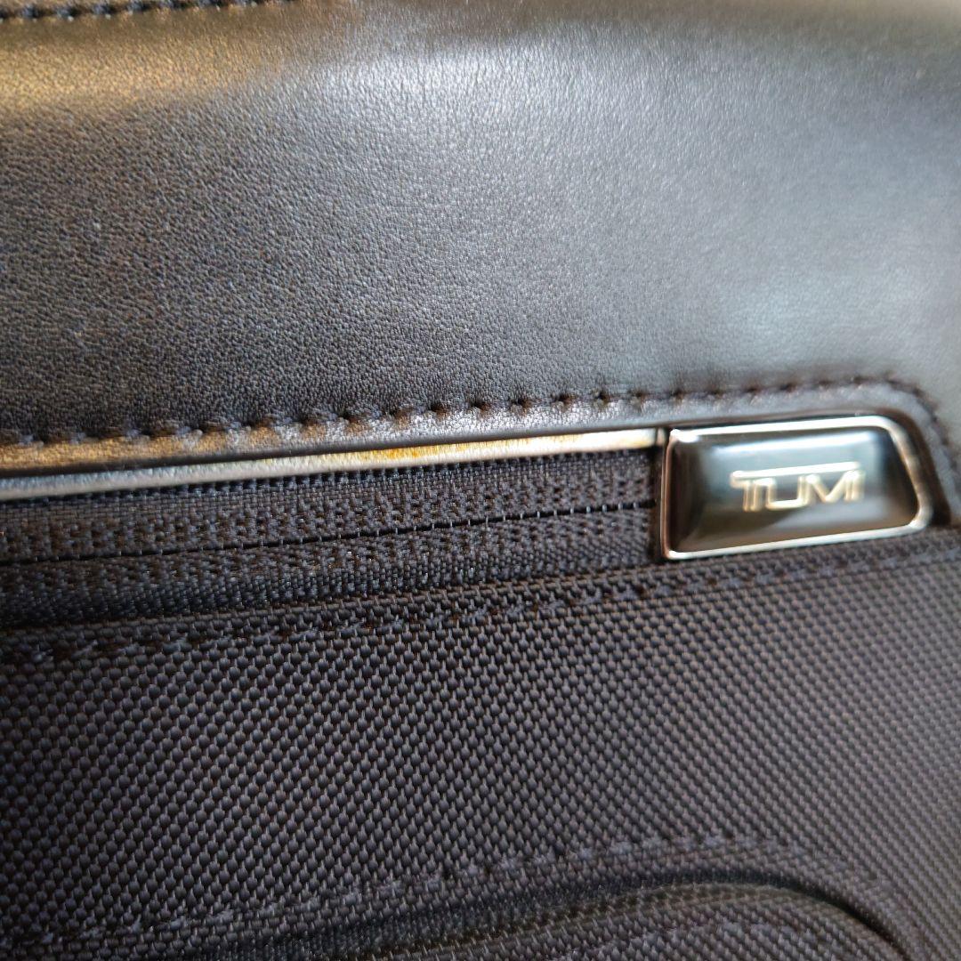 【ほぼ未使用】TUMI 255002D2 ARRIVE ソーヤ・ブリーフケース