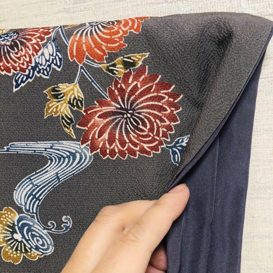 【お値打　トールサイズ】小紋　型絵染　縮緬　燕　正絹　袷　裄丈71 身丈172