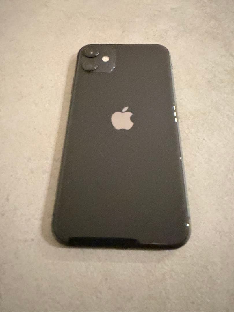 iPhone 11 ブラック 64GB