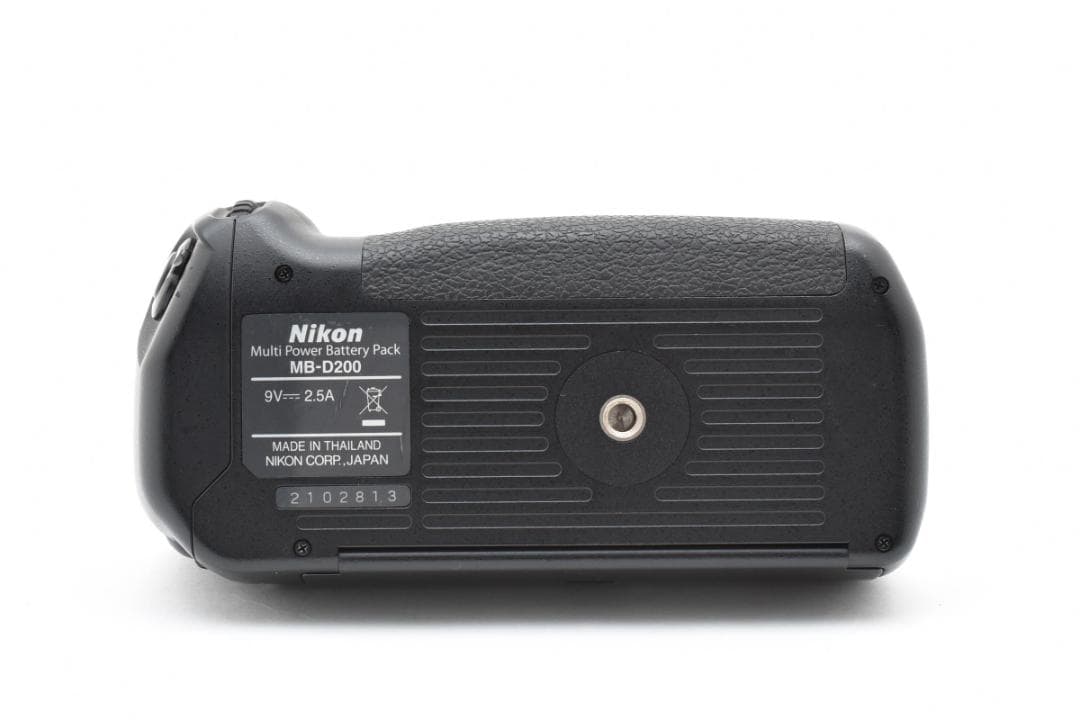 Nikon D200用バッテリーグリップ　MB-200　A008