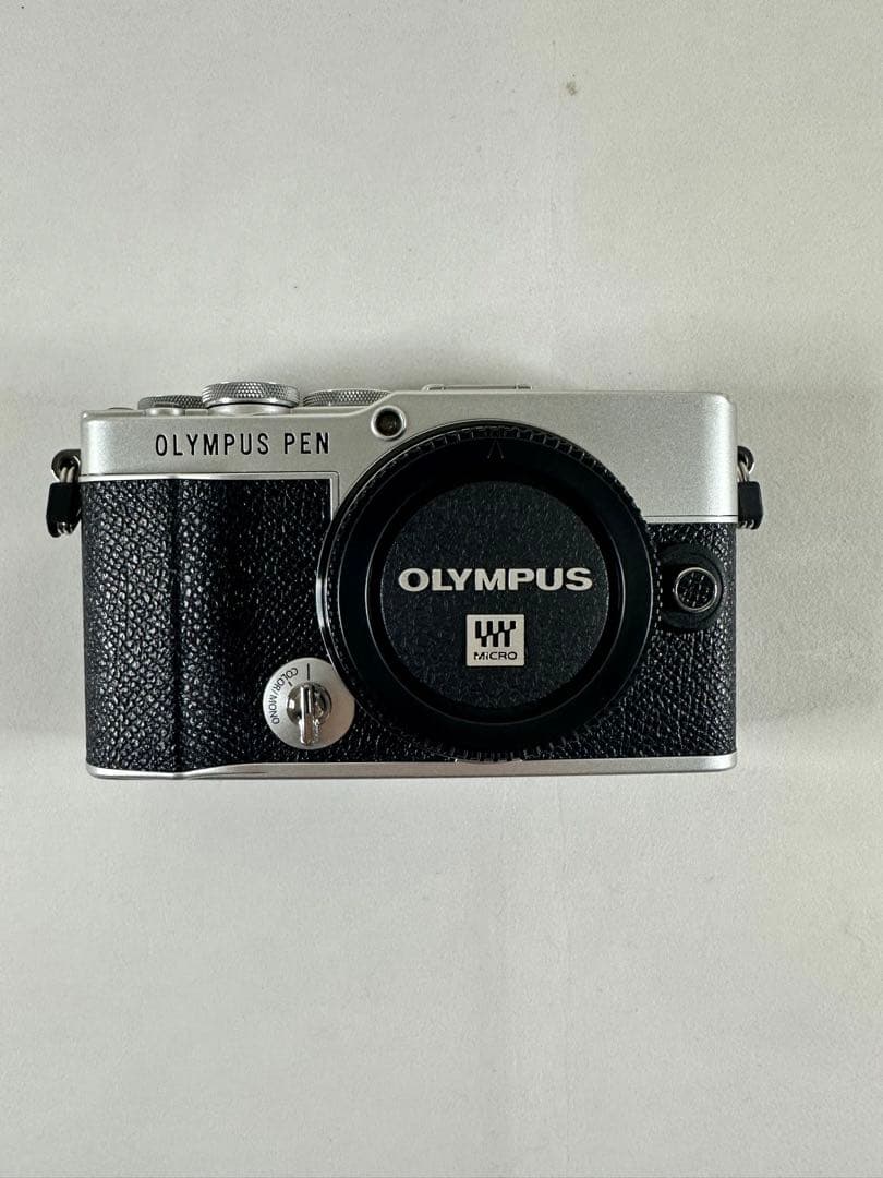 OLYMPUS PEN E-P7 カメラ