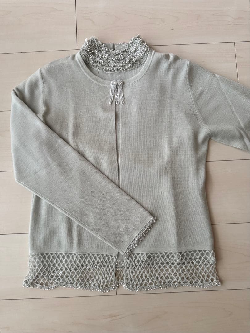 【新品】淡いブルーが素敵‼︎ ビーズアンサンブル ニット 毛100%上質