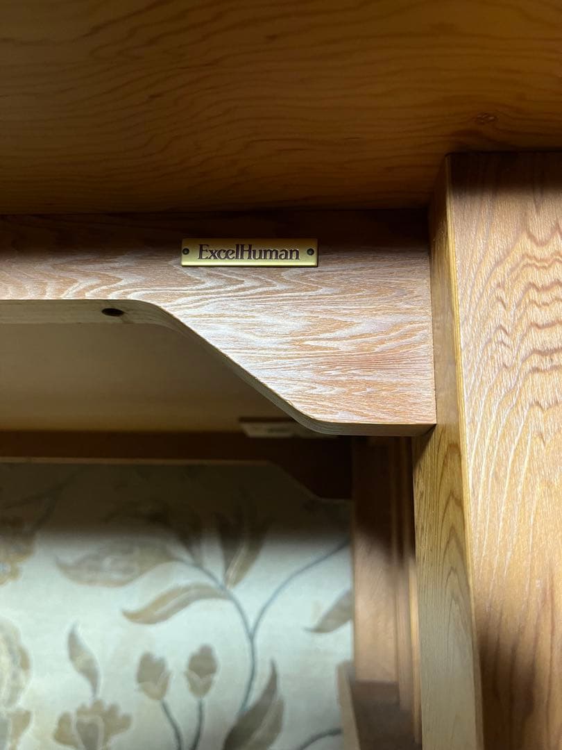 国産屋久杉長方形テーブル　装飾脚部付き　エクセルヒューマン