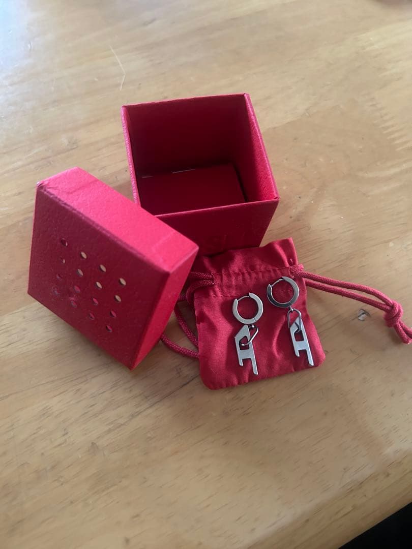 DIESEL ピアス 両耳 平野紫耀着用モデル