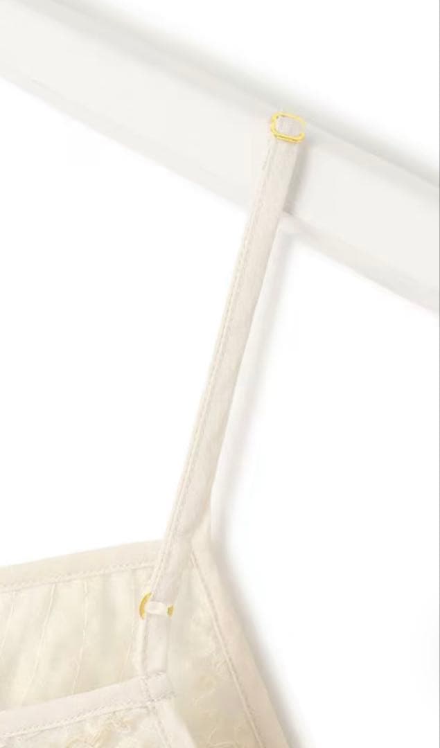 23区レースキャミソール