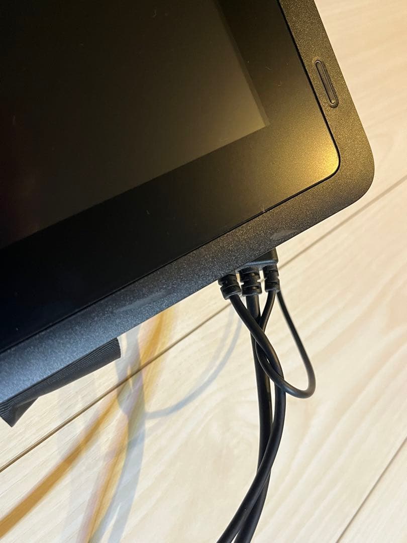 【山田】Wacom Cintiq 16 DTK1660K1D