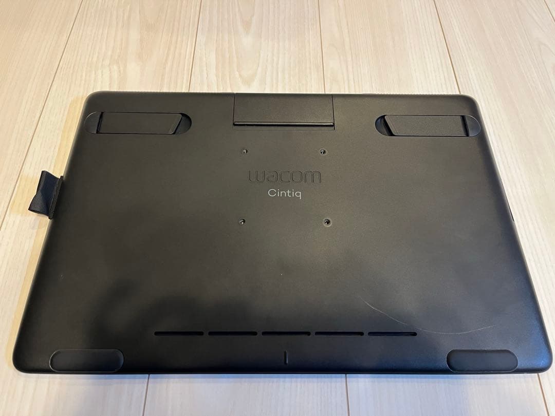 【山田】Wacom Cintiq 16 DTK1660K1D