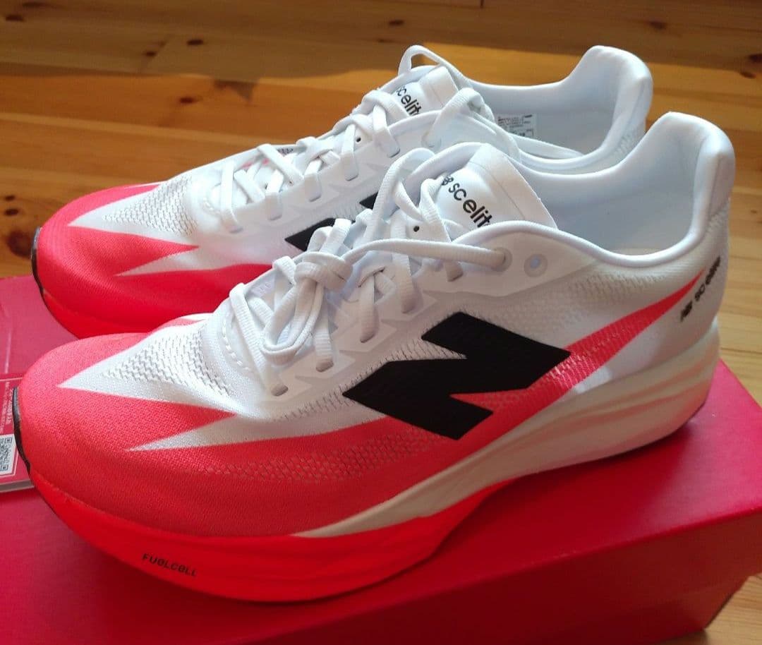 ニューバランス　フューエルセルSCエリートV5　25.0