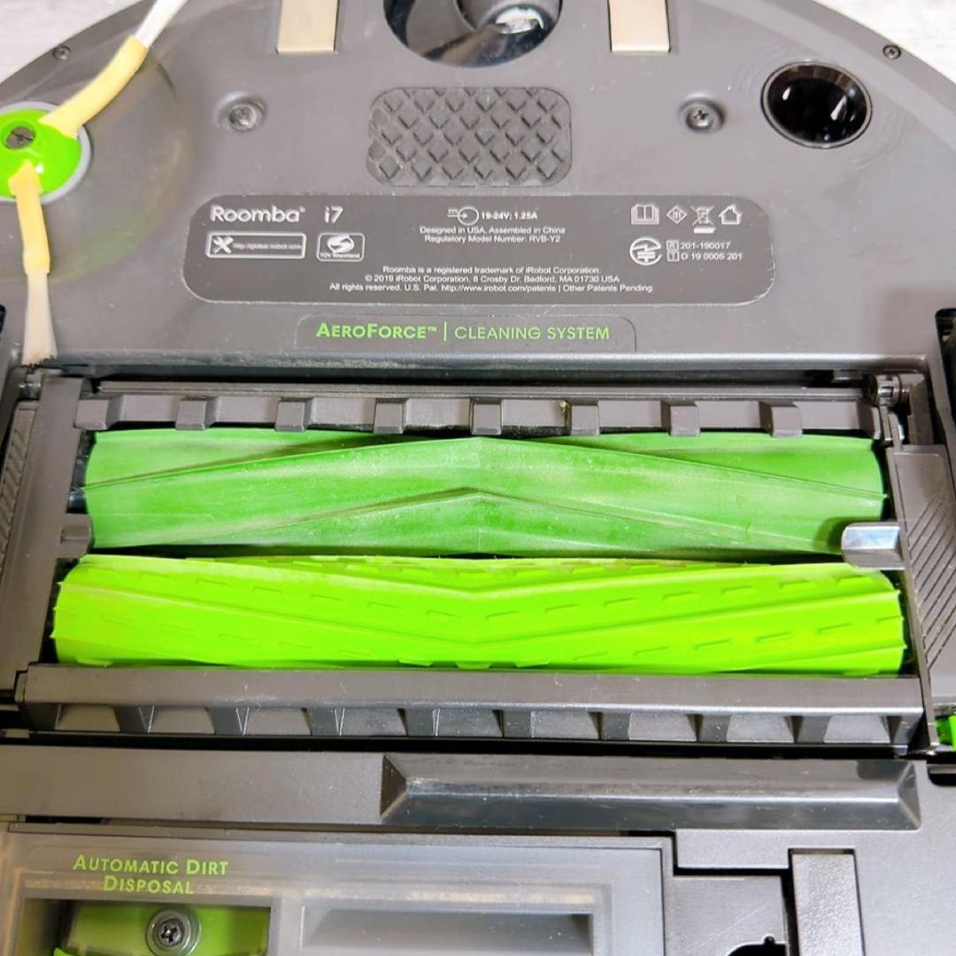 iRobot ルンバ　Roomba i7 本体＋自動ゴミ収集機