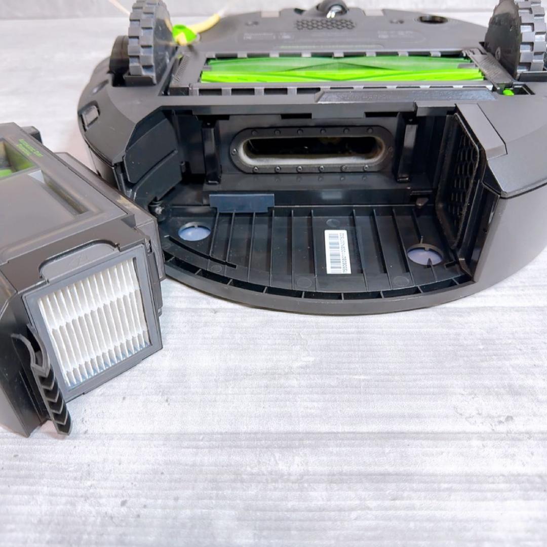iRobot ルンバ　Roomba i7 本体＋自動ゴミ収集機