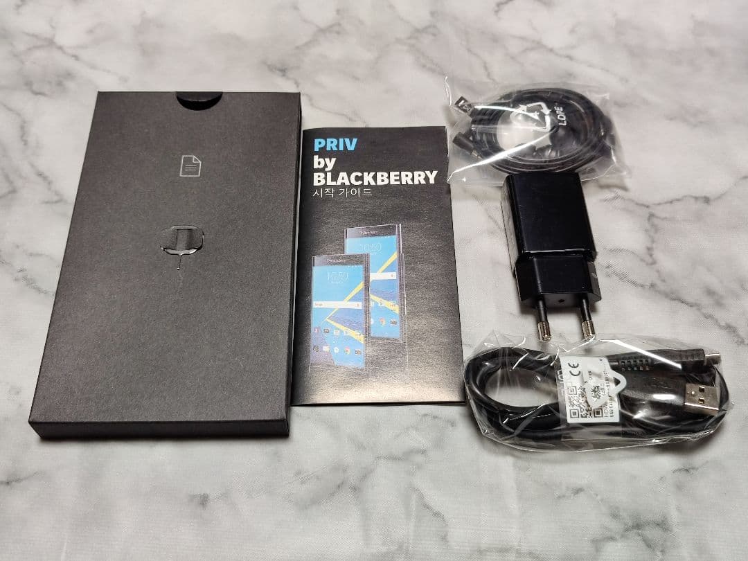 BlackBerry Priv (STV100-3) 韓国版
